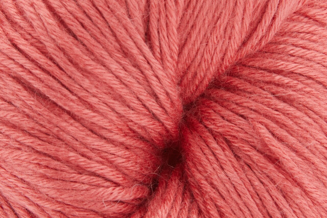 Magnolia by Universal Yarn - Cashmere/Modal Super Fine Yarn - 105 Pamplemousse